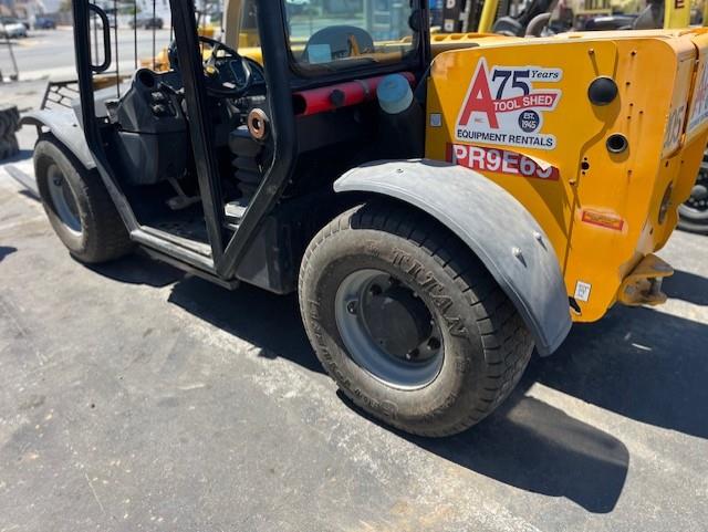 Where to find TURF TIRES for 19 REACH FORKLIFT in Greenfield